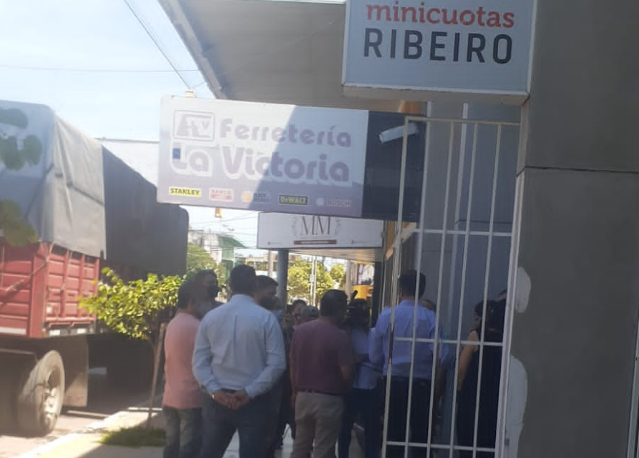 Chaco Resumen S ENZ PE A EMPLEADOS DE RIBEIRO SE RESISTIERON Y